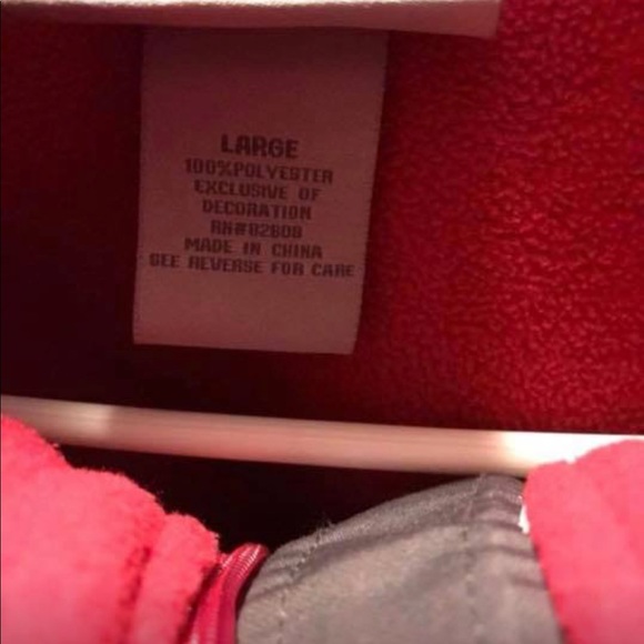 Fleece - Picture 2 of 2